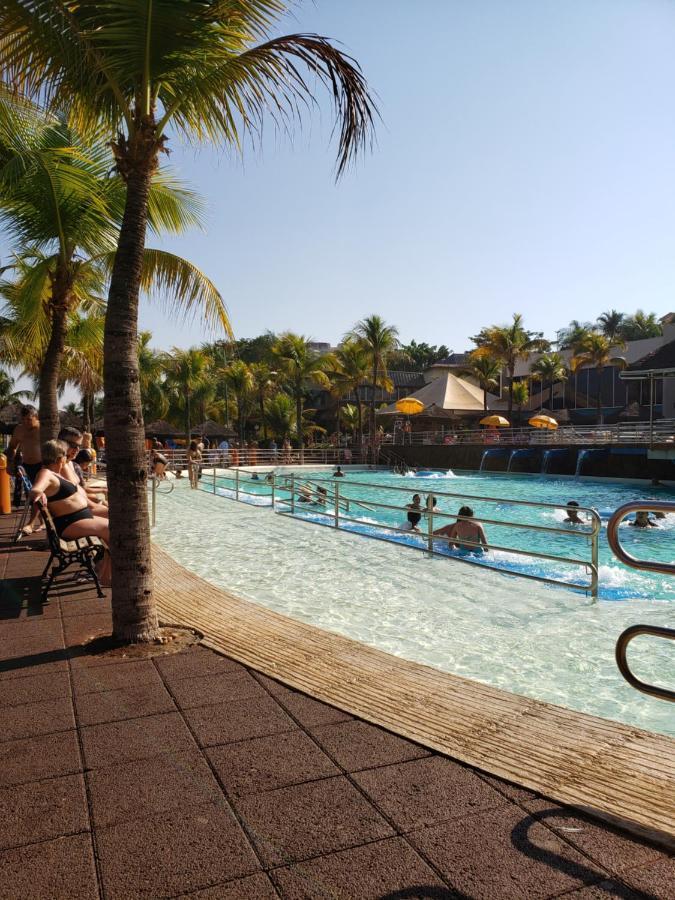 Casa Temporada Olimpia 9 pessoas com Piscina / Hidro Villa Bagian luar foto