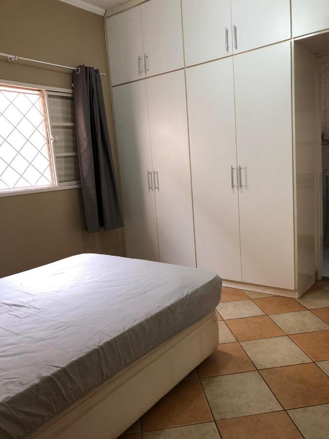 Casa Temporada Olimpia 9 pessoas com Piscina / Hidro Villa Bagian luar foto